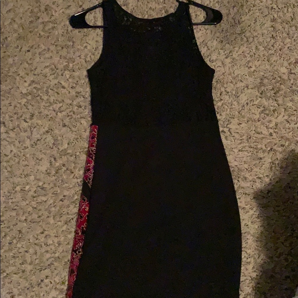 Dress - Picture 2 of 2